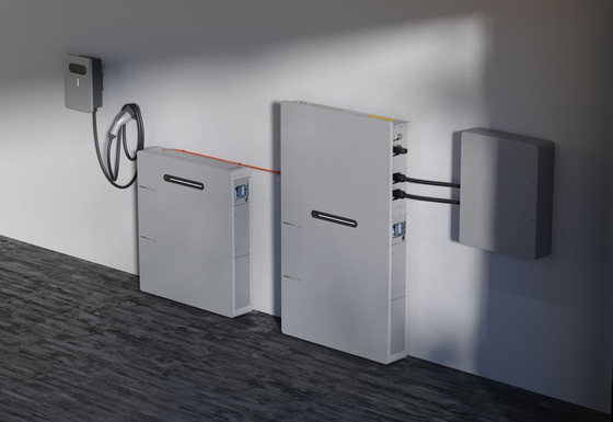 8kW हाइब्रिड इन्वर्टर 8.8kVA बैकअप 327-850V एमपीपीटी बजट के अनुकूल